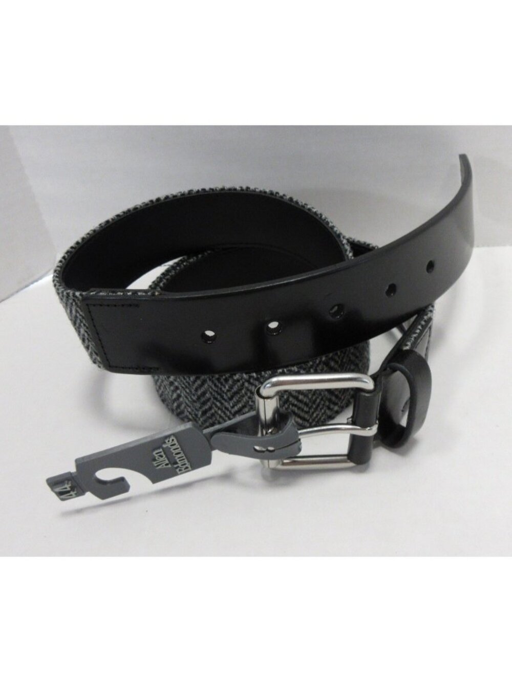 Allen Edmonds Belt 44 Gray Leather Herringbone Tweed Made In USA NEW